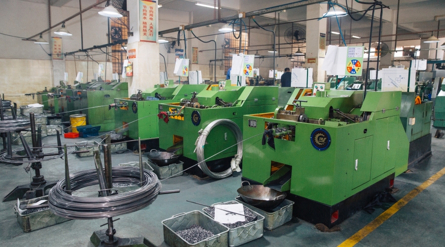 新藝螺絲廠螺絲車間01